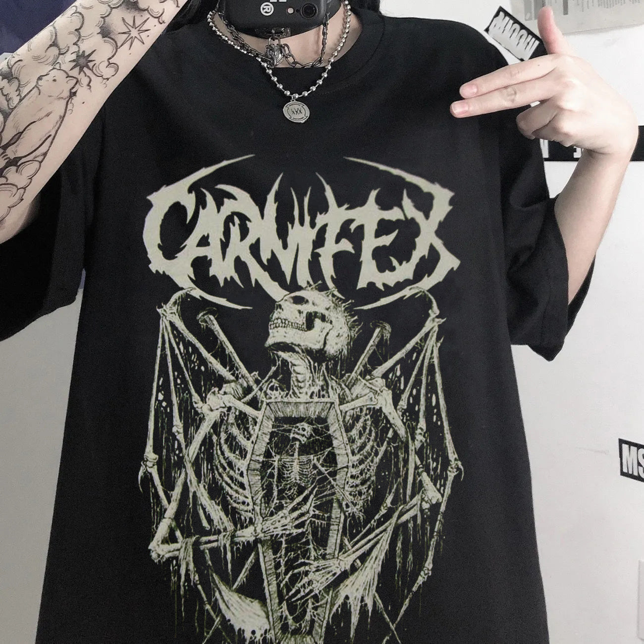 NO.6531 Gothic Graphic T-Shirt